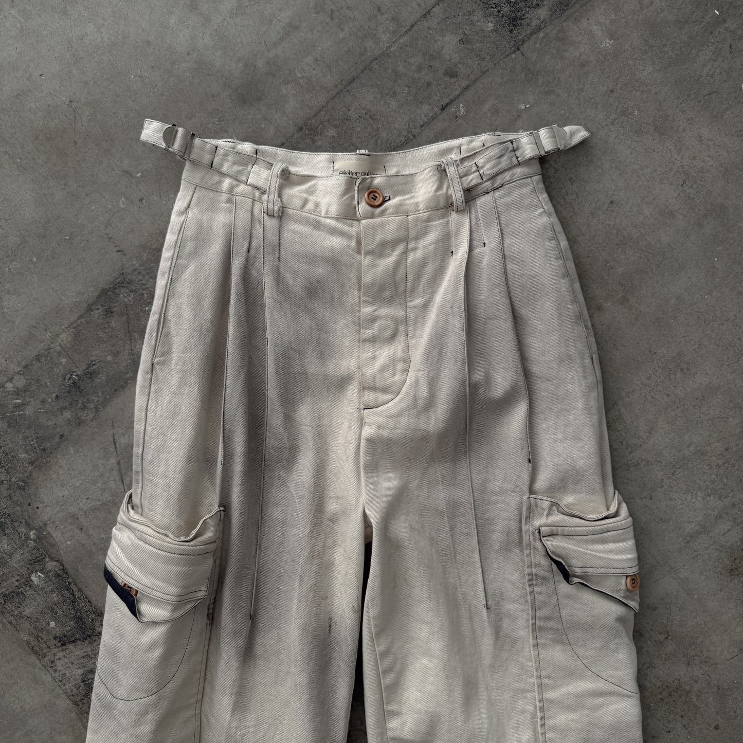 Etelier Gallery Bleach Wash Cargos