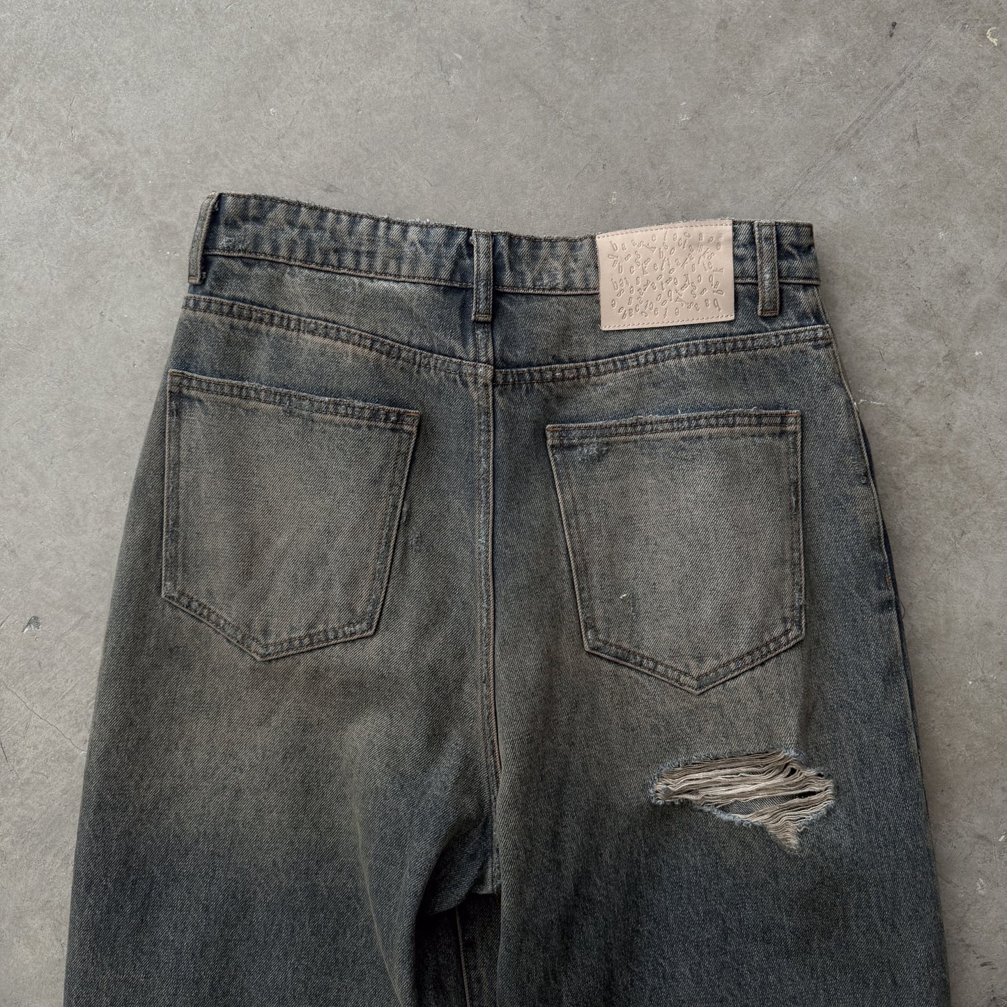 Basketcase Gallery Garage Wash Distressed Jeans