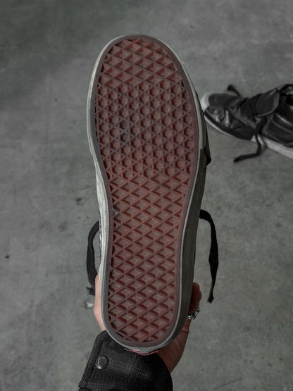 Vans Half Cab EF VLT LX