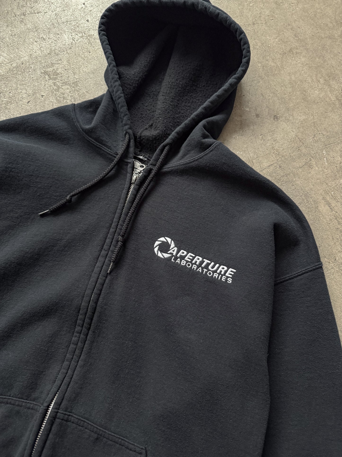 Portal 2 2011 Aperture Zip Hoodie
