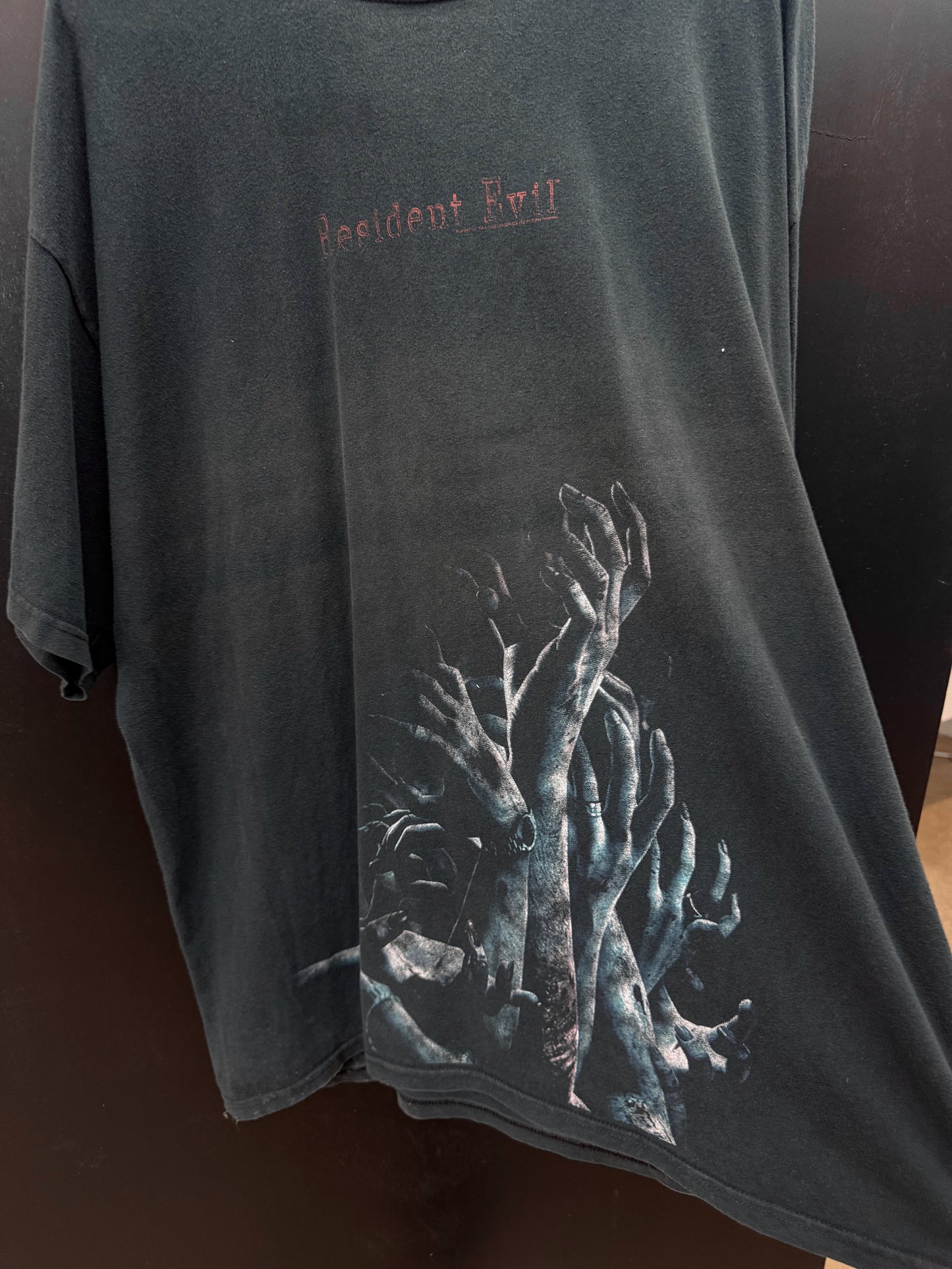 Resident Evil Outbreak 2003 Hands Tee