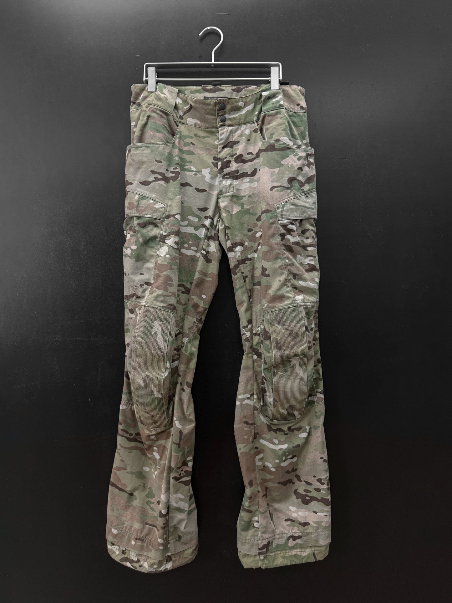 Arc'teryx LEAF Assault Camo Pants